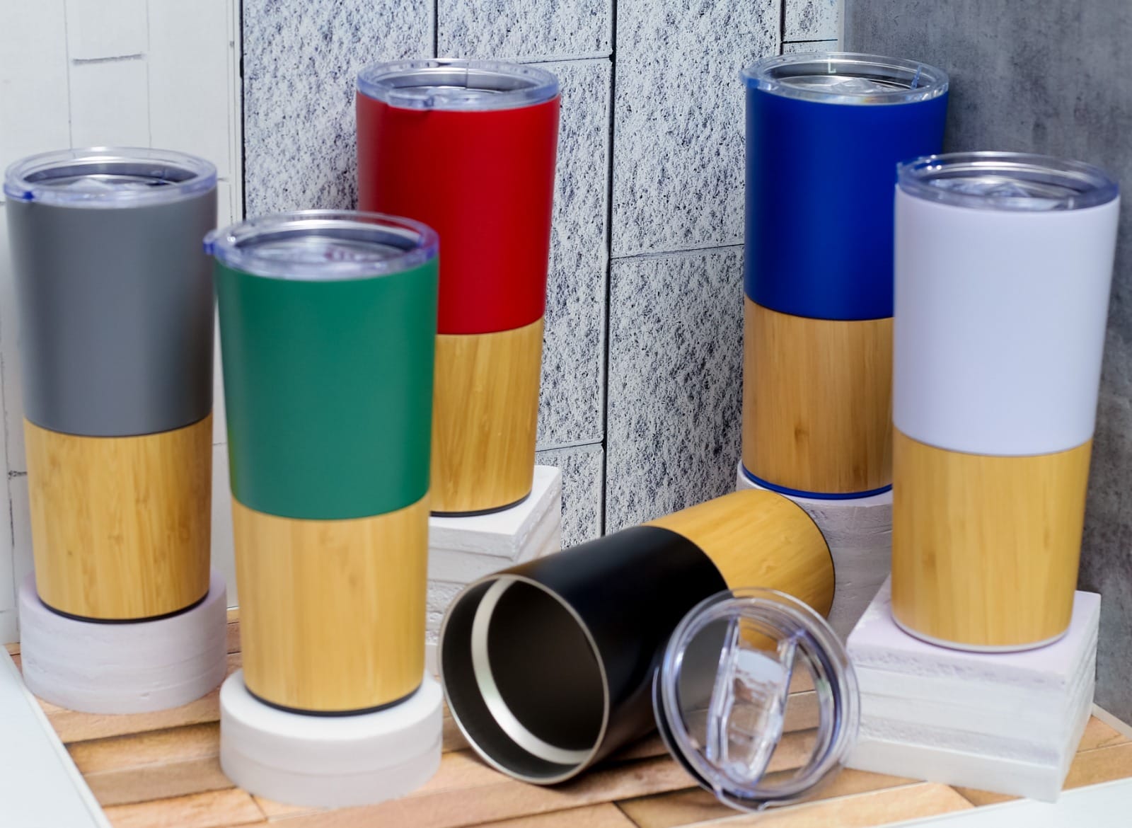 WOODEN THERMAL MUG 032 620ML