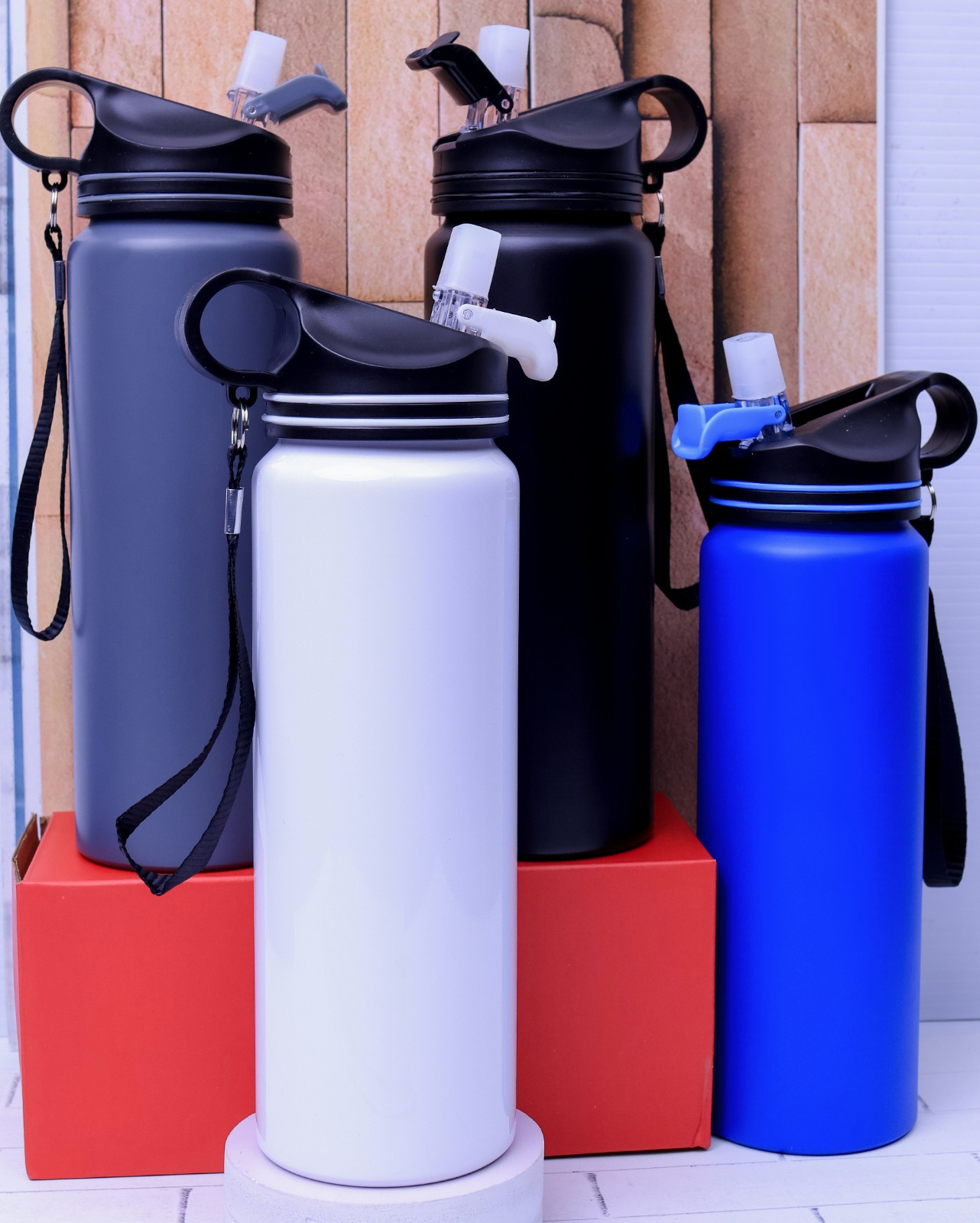 METALLIC WATER BOTTLE 002 (800ML)