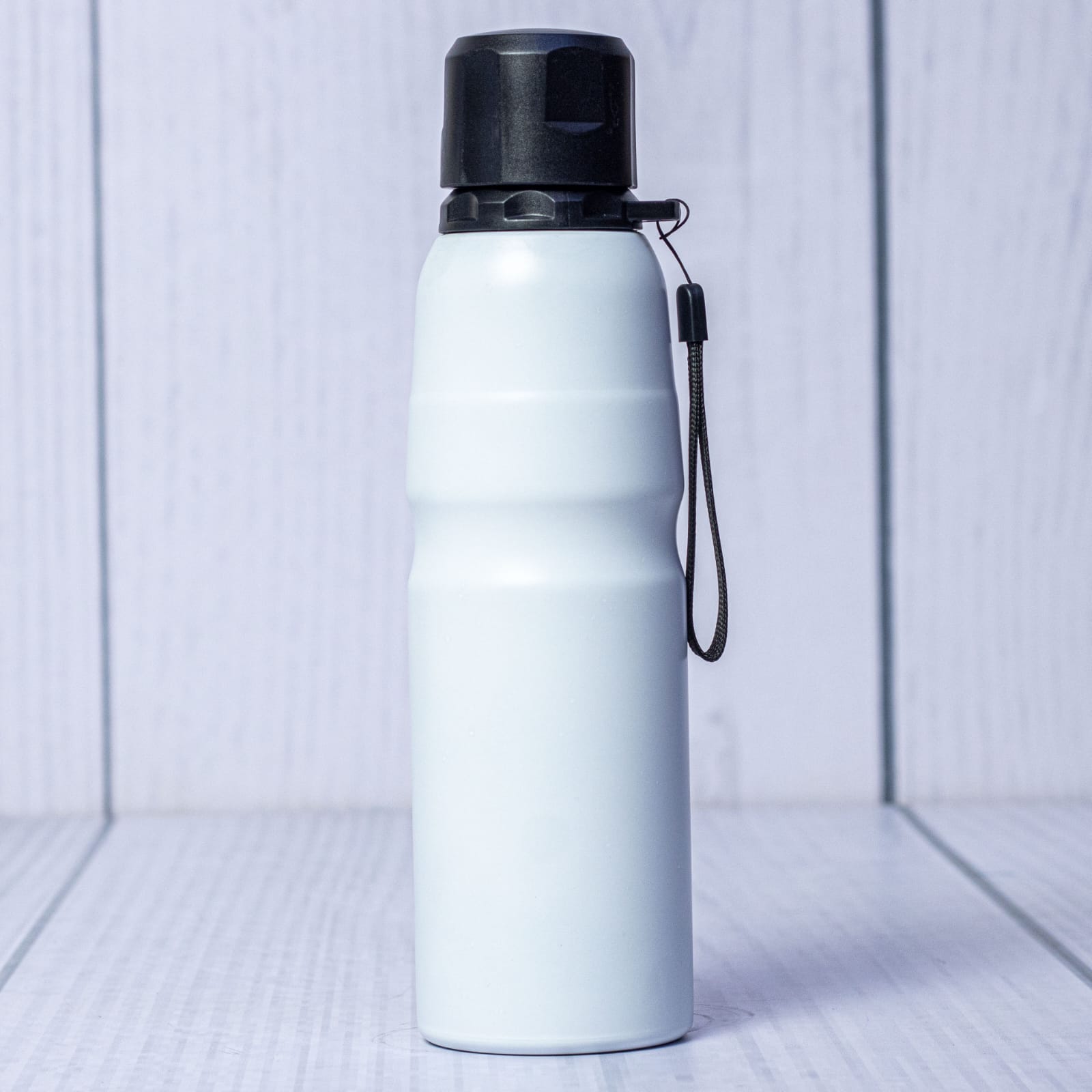 SPORTY WATER BOTTLE