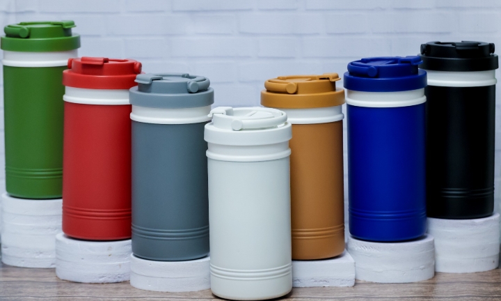 BRANDED WATER BOTTLE PLASTIC 001
