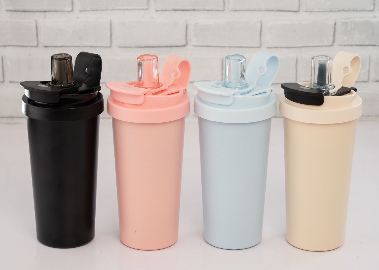 INSULATED THERMAL MUG